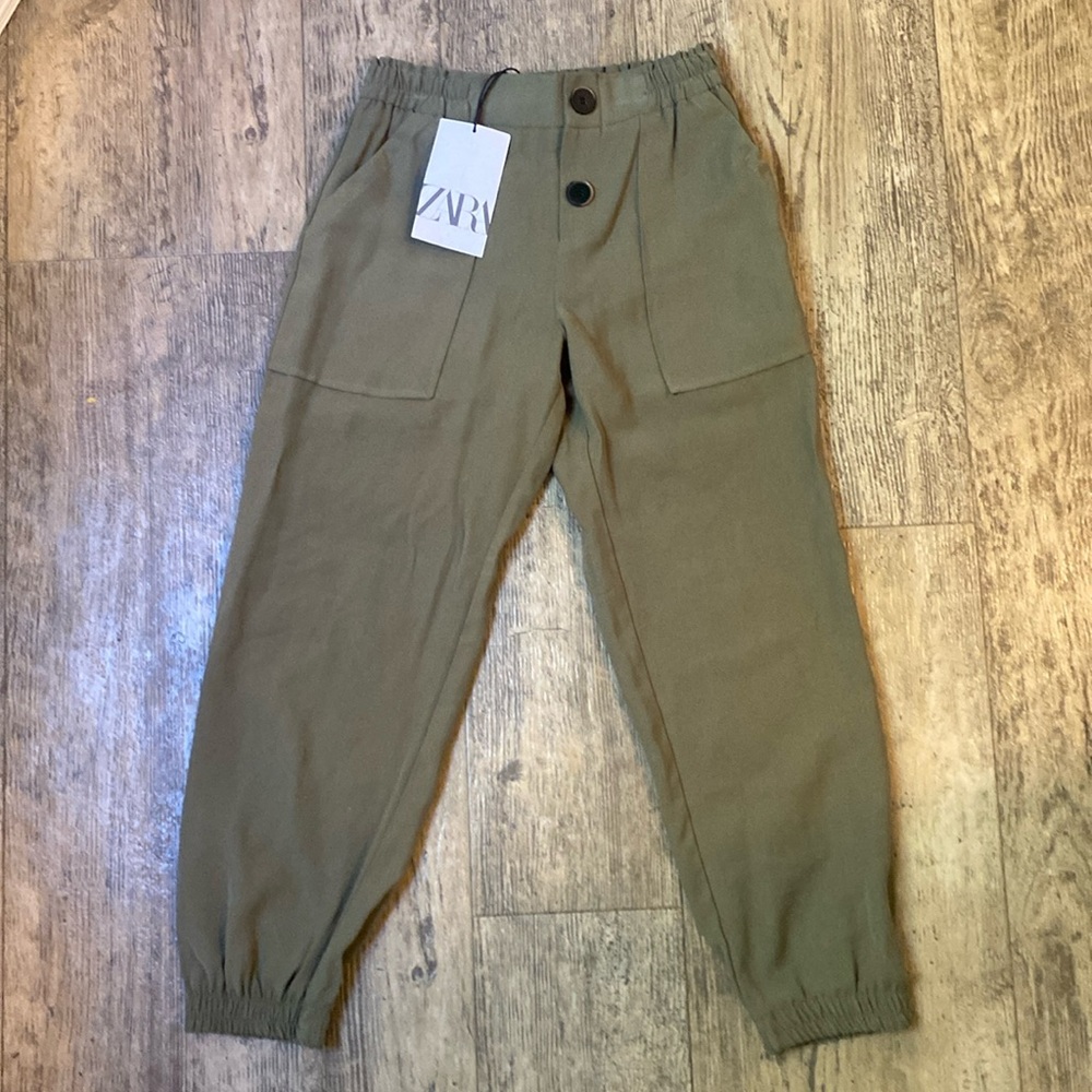Zara pants, size 8 in kids.